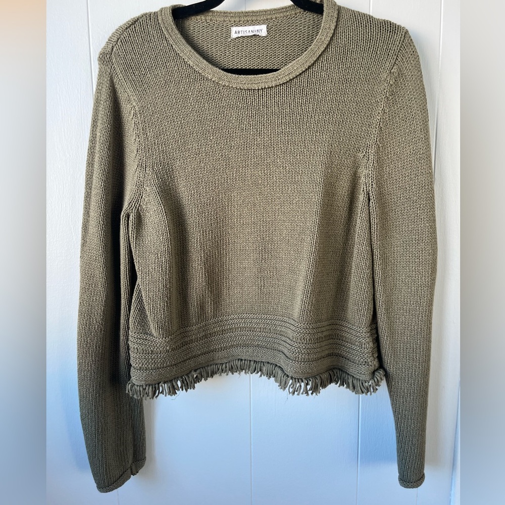 women’s green cropped knit sweater